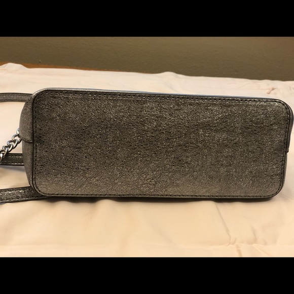 Michael Kors metallic crossbody - Picture 6 of 7